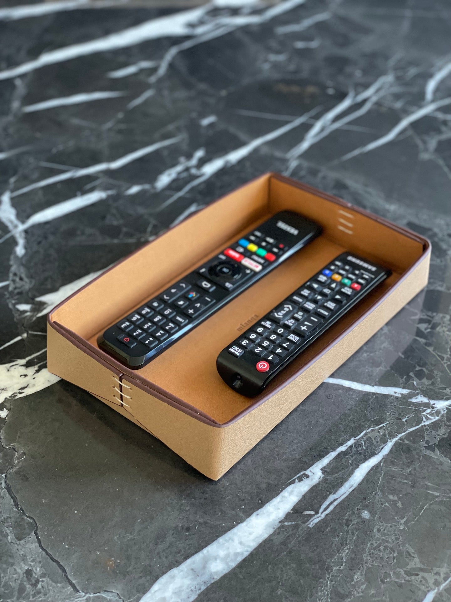 Vegan Apple Leather Tray Camel Small