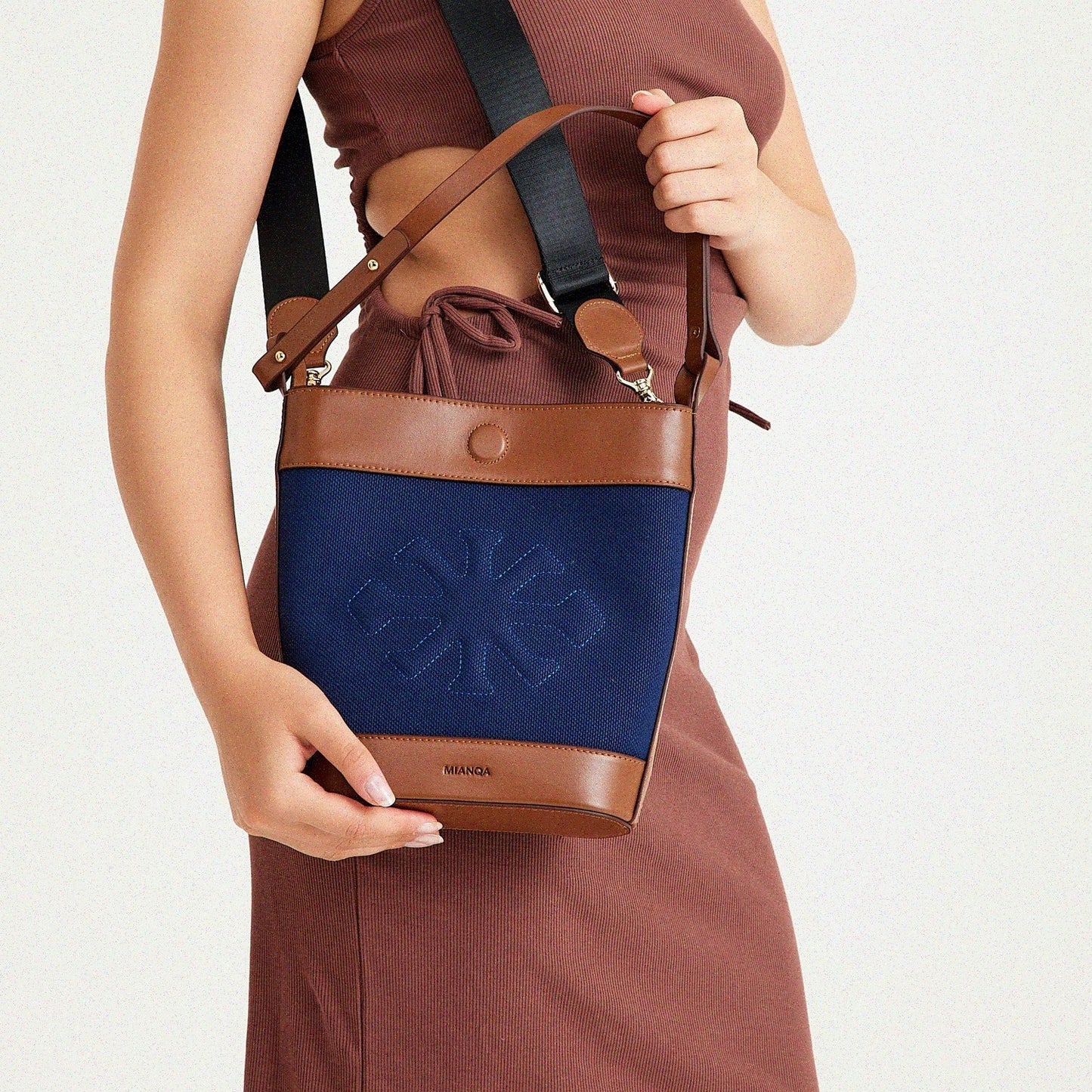 Canvas & Leather Bucket Shoulder Bag Navy