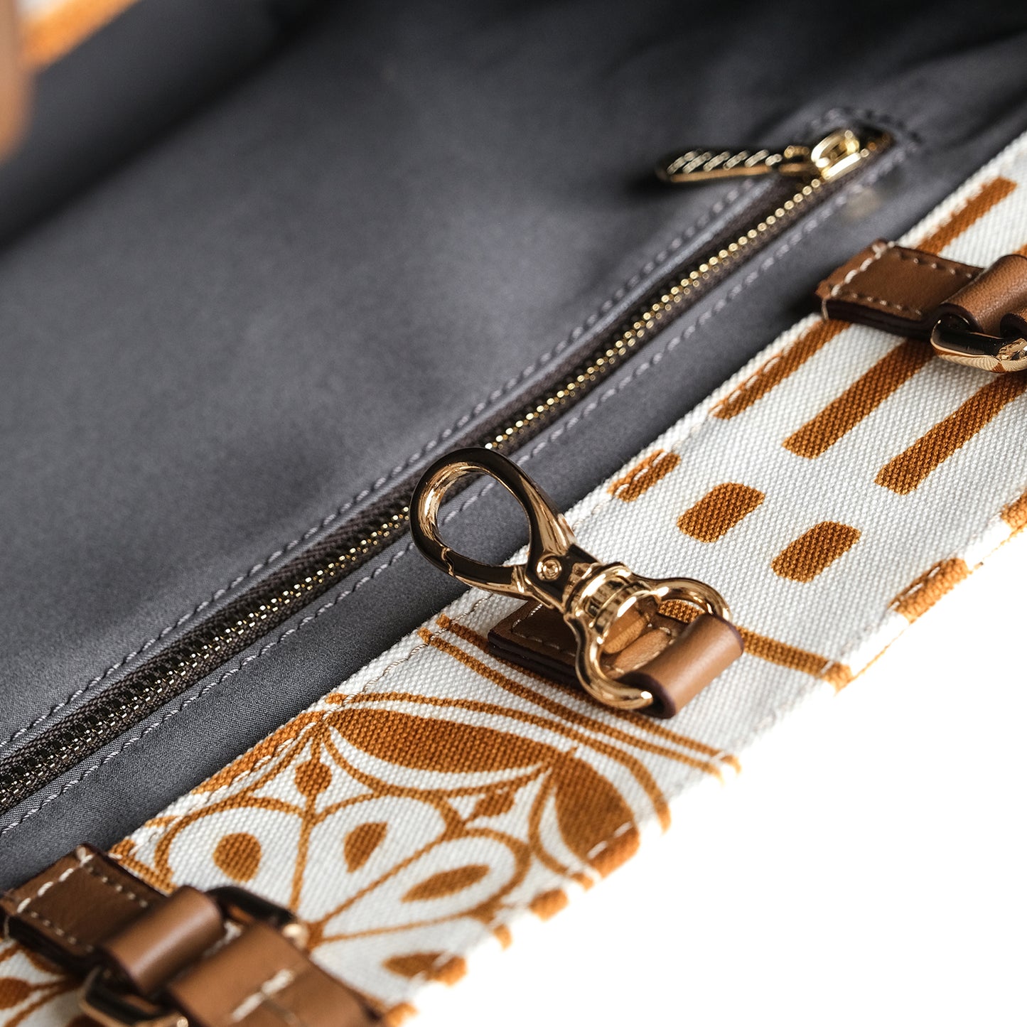 Fabric & Leather Tote Bag Medium Tan/ White